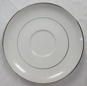 Crown Victoria Lovelace 6" China Side Plate